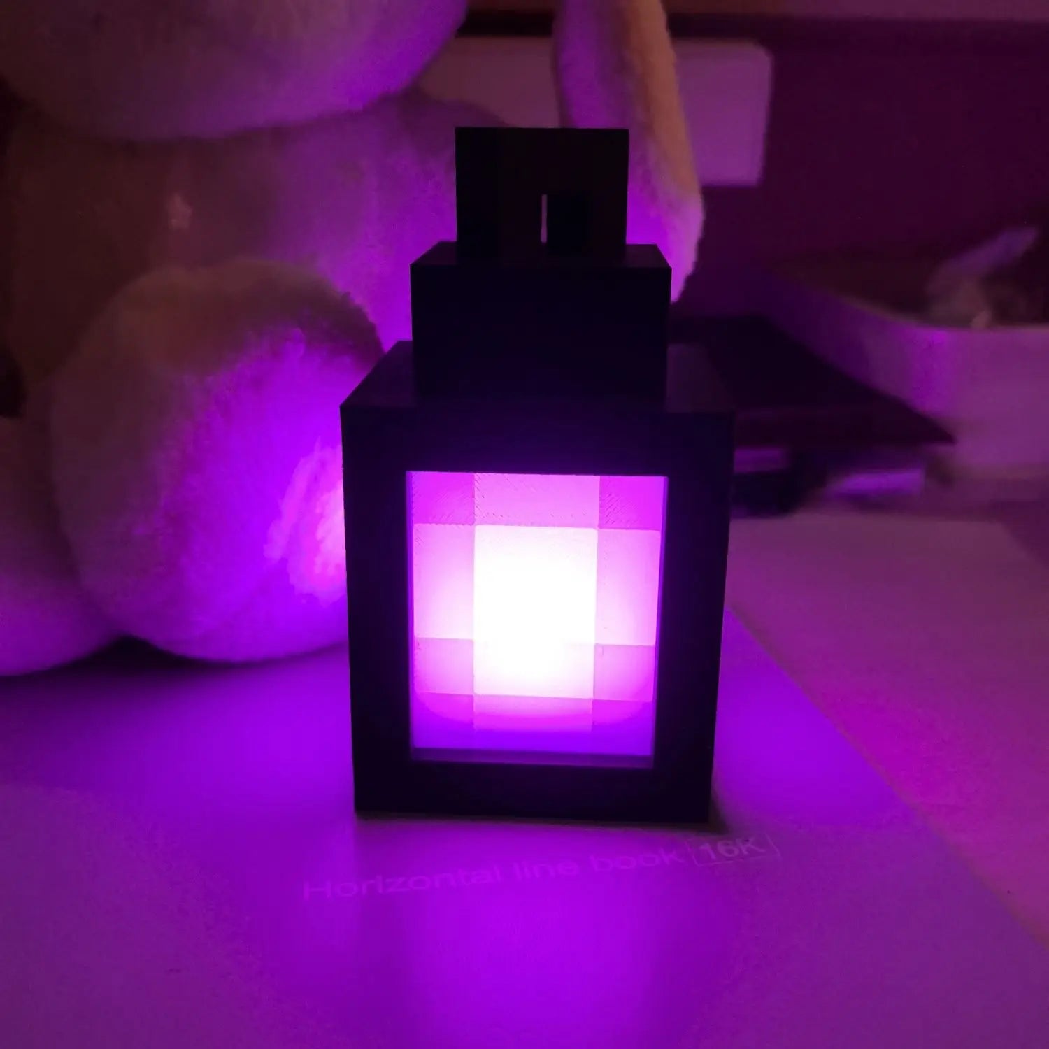 MC Pixelowa Lampa Nocna - 16 Kolorów Do Wyboru - Ładowanie USB